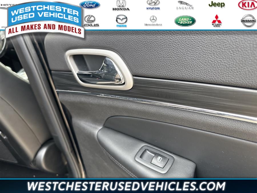 2020 Jeep Grand Cherokee Limited, available for sale in White Plains, New York | Westchester Used Vehicles. White Plains, New York 2020 Jeep Grand Cherokee Limited, available for sale in White Plains, New York | Westchester Used Vehicles. White Plains, New York