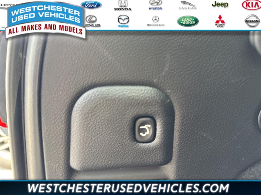 2020 Jeep Grand Cherokee Limited, available for sale in White Plains, New York | Westchester Used Vehicles. White Plains, New York 2020 Jeep Grand Cherokee Limited, available for sale in White Plains, New York | Westchester Used Vehicles. White Plains, New York