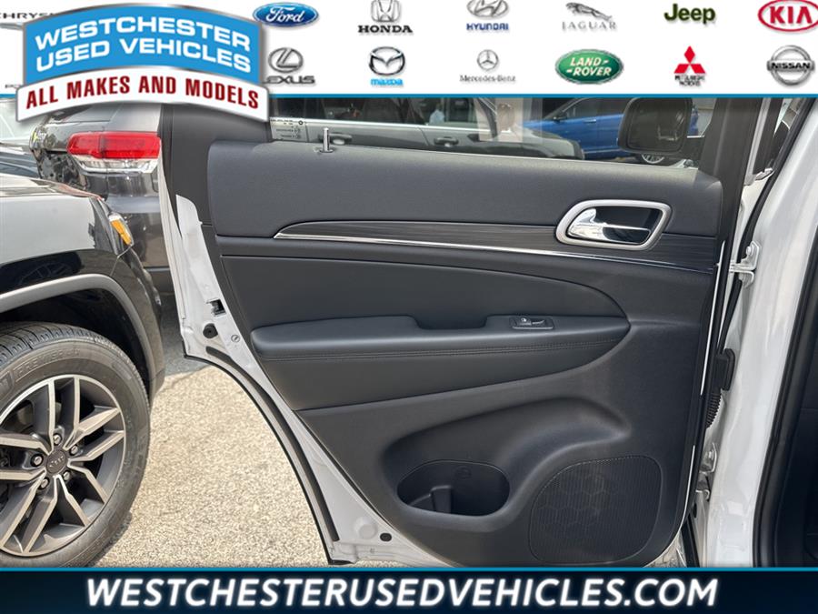 2020 Jeep Grand Cherokee Limited, available for sale in White Plains, New York | Westchester Used Vehicles. White Plains, New York 2020 Jeep Grand Cherokee Limited, available for sale in White Plains, New York | Westchester Used Vehicles. White Plains, New York
