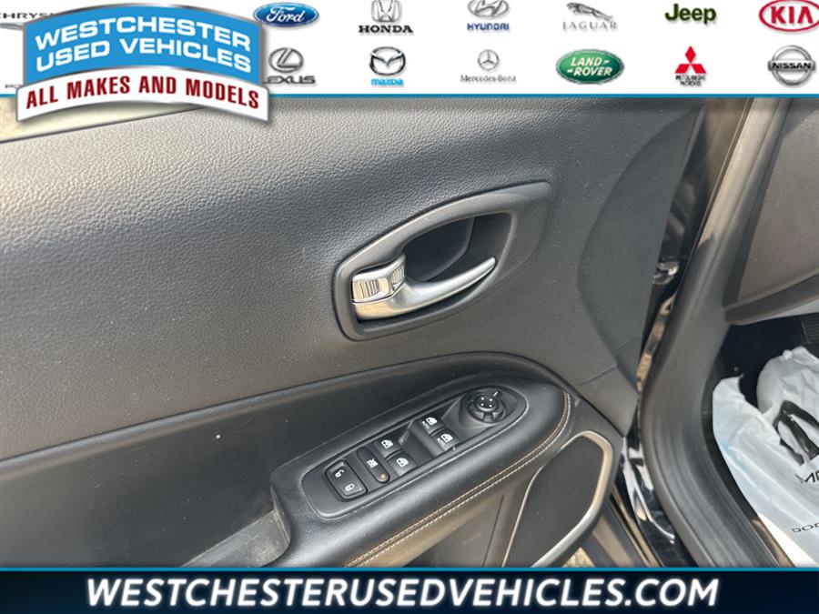 2020 Jeep Compass Latitude, available for sale in White Plains, New York | Westchester Used Vehicles. White Plains, New York 2020 Jeep Compass Latitude, available for sale in White Plains, New York | Westchester Used Vehicles. White Plains, New York