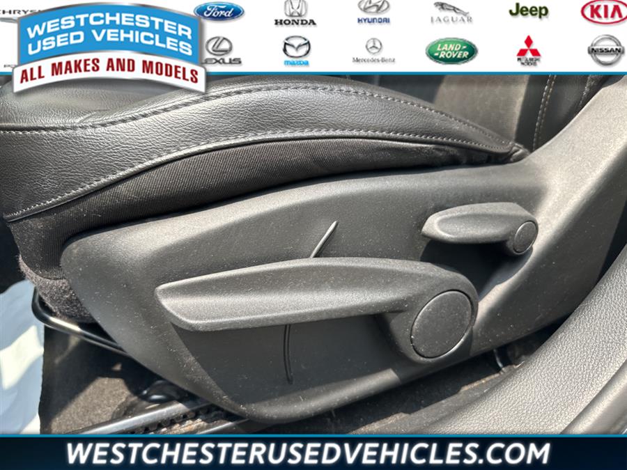 2020 Jeep Compass Latitude, available for sale in White Plains, New York | Westchester Used Vehicles. White Plains, New York 2020 Jeep Compass Latitude, available for sale in White Plains, New York | Westchester Used Vehicles. White Plains, New York