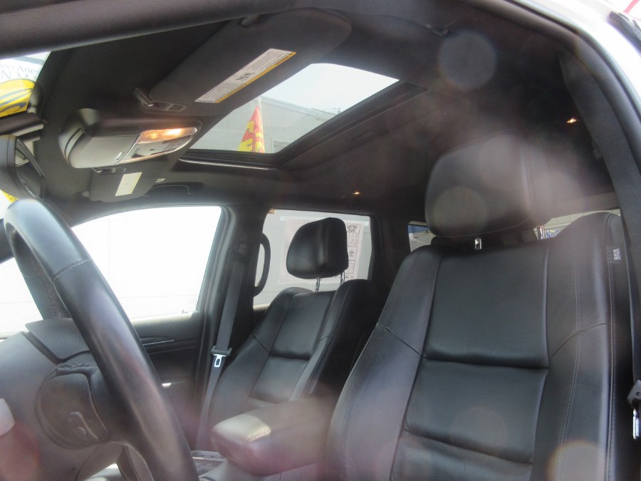 2020 Jeep Grand Cherokee Limited 4x4, available for sale in Linden, New Jersey | Route 27 Auto Mall. Linden, New Jersey 2020 Jeep Grand Cherokee Limited 4x4, available for sale in Linden, New Jersey | Route 27 Auto Mall. Linden, New Jersey