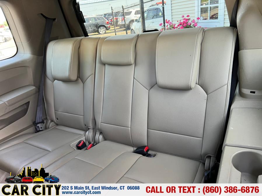 2012 Honda Pilot 4WD 4dr EX-L, available for sale in East Windsor, Connecticut | Car City LLC. East Windsor, Connecticut 2012 Honda Pilot 4WD 4dr EX-L, available for sale in East Windsor, Connecticut | Car City LLC. East Windsor, Connecticut