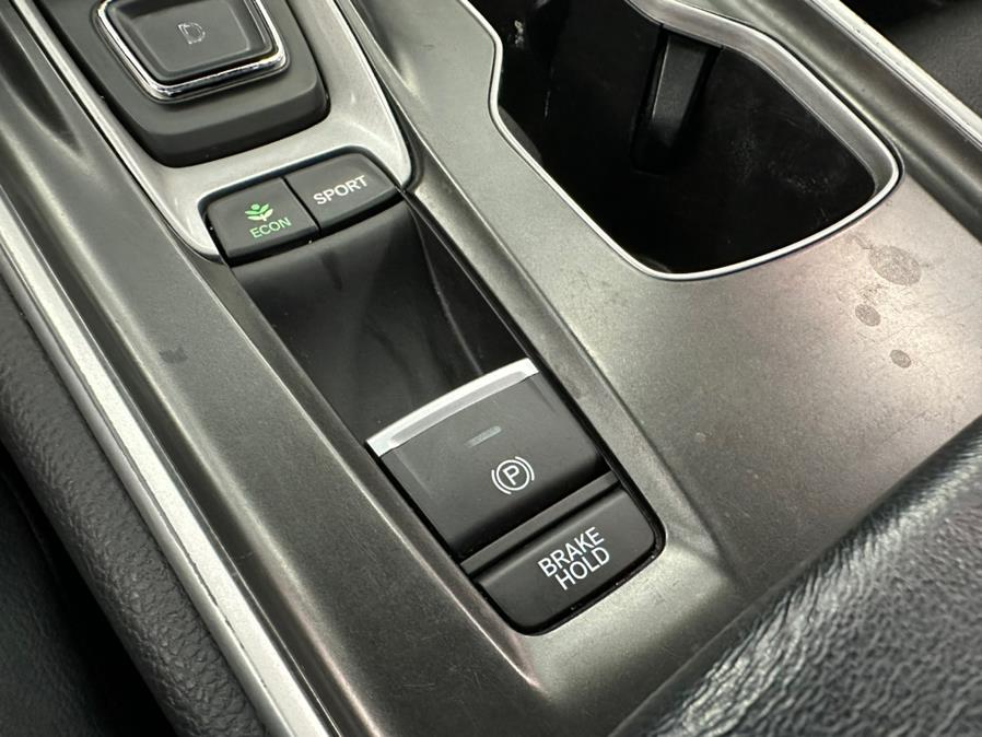 2018 Honda Accord Sedan Sport 2.0T Auto, available for sale in Inwood, New York | 5 Towns Drive. Inwood, New York 2018 Honda Accord Sedan Sport 2.0T Auto, available for sale in Inwood, New York | 5 Towns Drive. Inwood, New York