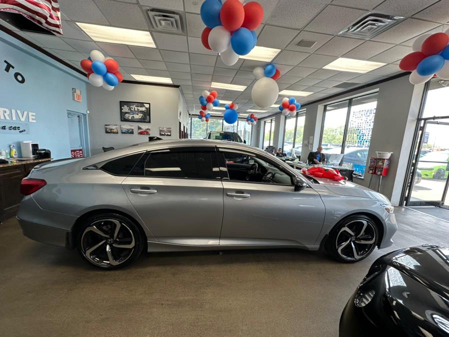 2021 Honda Accord Sedan Sport SE 1.5T CVT, available for sale in Inwood, New York | 5 Towns Drive. Inwood, New York 2021 Honda Accord Sedan Sport SE 1.5T CVT, available for sale in Inwood, New York | 5 Towns Drive. Inwood, New York