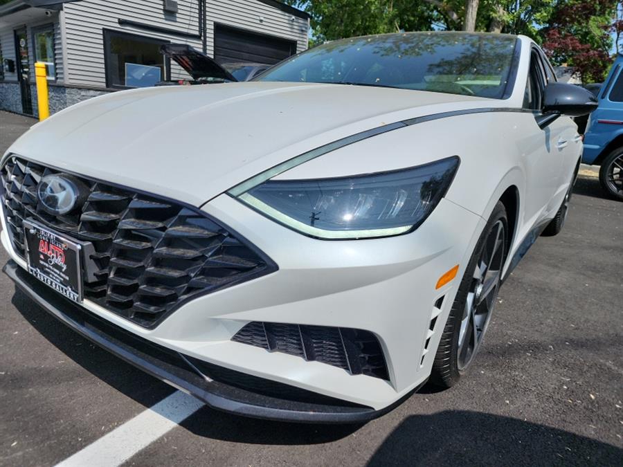 2021 Hyundai Sonata SEL Plus 1.6T, available for sale in Islip, New York | L.I. Auto Gallery. Islip, New York 2021 Hyundai Sonata SEL Plus 1.6T, available for sale in Islip, New York | L.I. Auto Gallery. Islip, New York