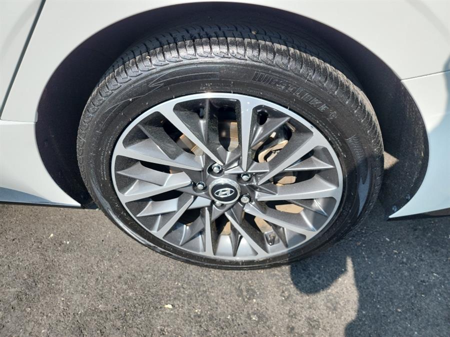 2020 Hyundai Sonata Limited 1.6T, available for sale in Islip, New York | L.I. Auto Gallery. Islip, New York 2020 Hyundai Sonata Limited 1.6T, available for sale in Islip, New York | L.I. Auto Gallery. Islip, New York
