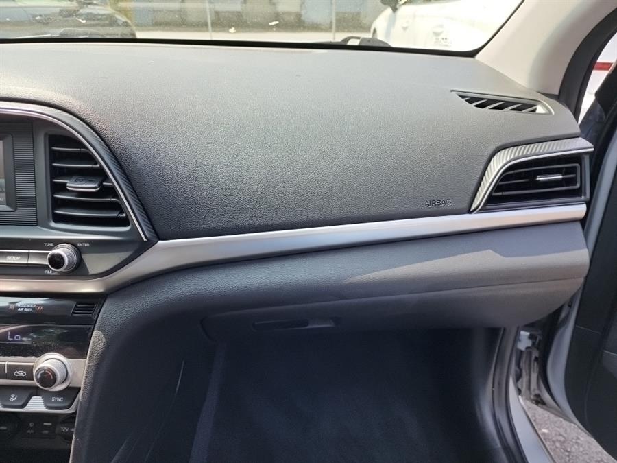 2020 Hyundai Elantra SE IVT SULEV, available for sale in Islip, New York | L.I. Auto Gallery. Islip, New York 2020 Hyundai Elantra SE IVT SULEV, available for sale in Islip, New York | L.I. Auto Gallery. Islip, New York