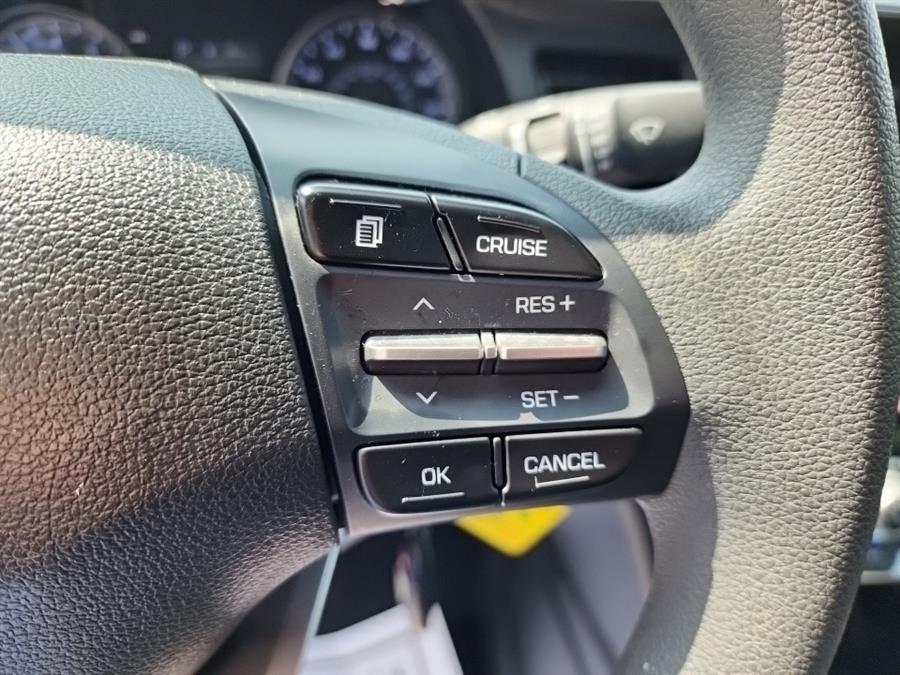 2020 Hyundai Elantra SE IVT SULEV, available for sale in Islip, New York | L.I. Auto Gallery. Islip, New York 2020 Hyundai Elantra SE IVT SULEV, available for sale in Islip, New York | L.I. Auto Gallery. Islip, New York