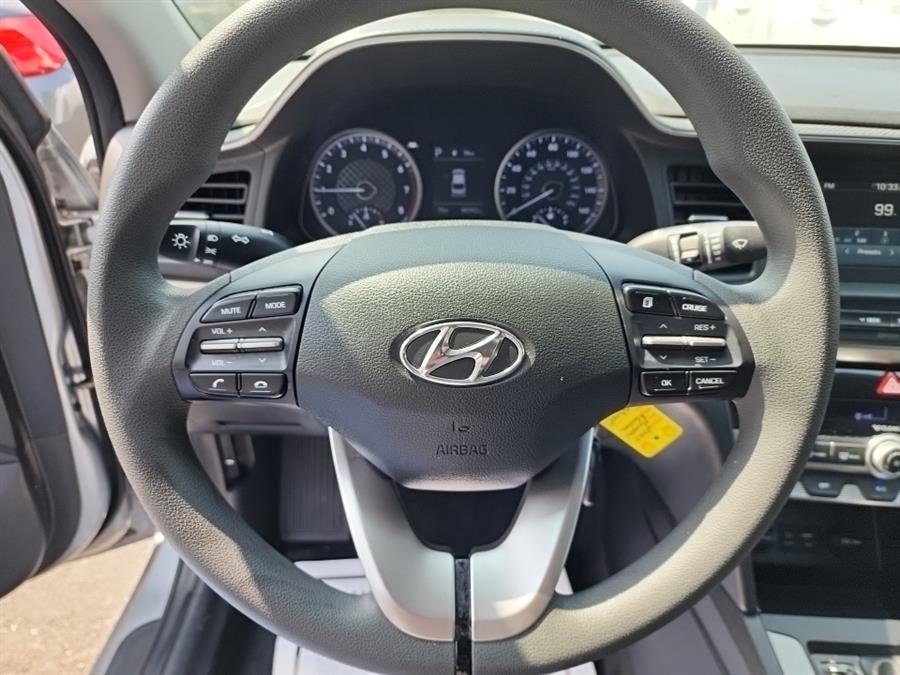 2020 Hyundai Elantra SE IVT SULEV, available for sale in Islip, New York | L.I. Auto Gallery. Islip, New York 2020 Hyundai Elantra SE IVT SULEV, available for sale in Islip, New York | L.I. Auto Gallery. Islip, New York