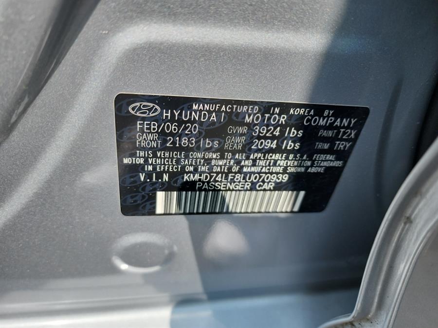 2020 Hyundai Elantra SE IVT SULEV, available for sale in Islip, New York | L.I. Auto Gallery. Islip, New York 2020 Hyundai Elantra SE IVT SULEV, available for sale in Islip, New York | L.I. Auto Gallery. Islip, New York