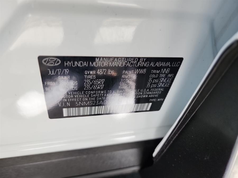 2020 Hyundai Santa Fe SE 2.4L Auto FWD w/SULEV, available for sale in Islip, New York | L.I. Auto Gallery. Islip, New York 2020 Hyundai Santa Fe SE 2.4L Auto FWD w/SULEV, available for sale in Islip, New York | L.I. Auto Gallery. Islip, New York