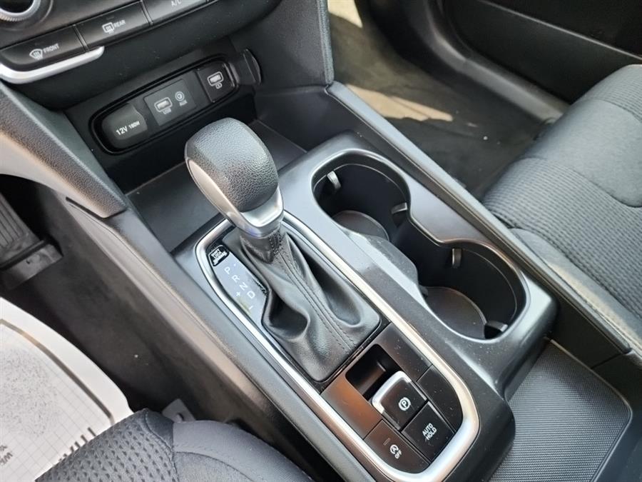 2020 Hyundai Santa Fe SE 2.4L Auto FWD w/SULEV, available for sale in Islip, New York | L.I. Auto Gallery. Islip, New York 2020 Hyundai Santa Fe SE 2.4L Auto FWD w/SULEV, available for sale in Islip, New York | L.I. Auto Gallery. Islip, New York