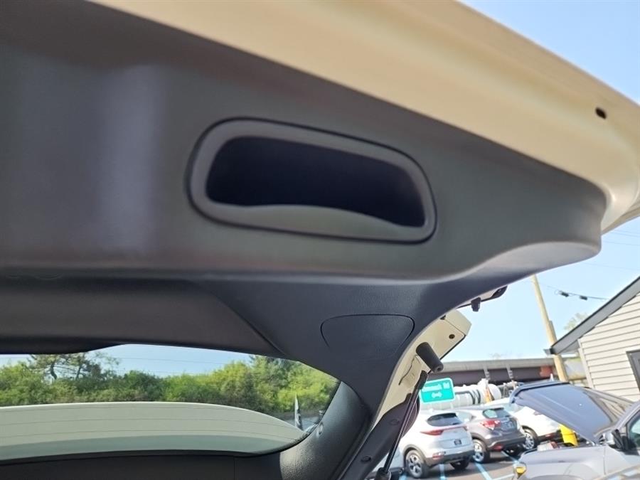 2020 Jeep Compass Latitude 4x4, available for sale in Islip, New York | L.I. Auto Gallery. Islip, New York 2020 Jeep Compass Latitude 4x4, available for sale in Islip, New York | L.I. Auto Gallery. Islip, New York