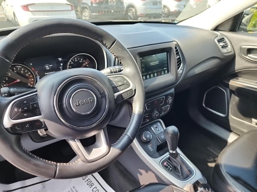 2020 Jeep Compass Latitude 4x4, available for sale in Islip, New York | L.I. Auto Gallery. Islip, New York 2020 Jeep Compass Latitude 4x4, available for sale in Islip, New York | L.I. Auto Gallery. Islip, New York