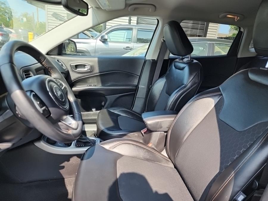 2020 Jeep Compass Latitude 4x4, available for sale in Islip, New York | L.I. Auto Gallery. Islip, New York 2020 Jeep Compass Latitude 4x4, available for sale in Islip, New York | L.I. Auto Gallery. Islip, New York
