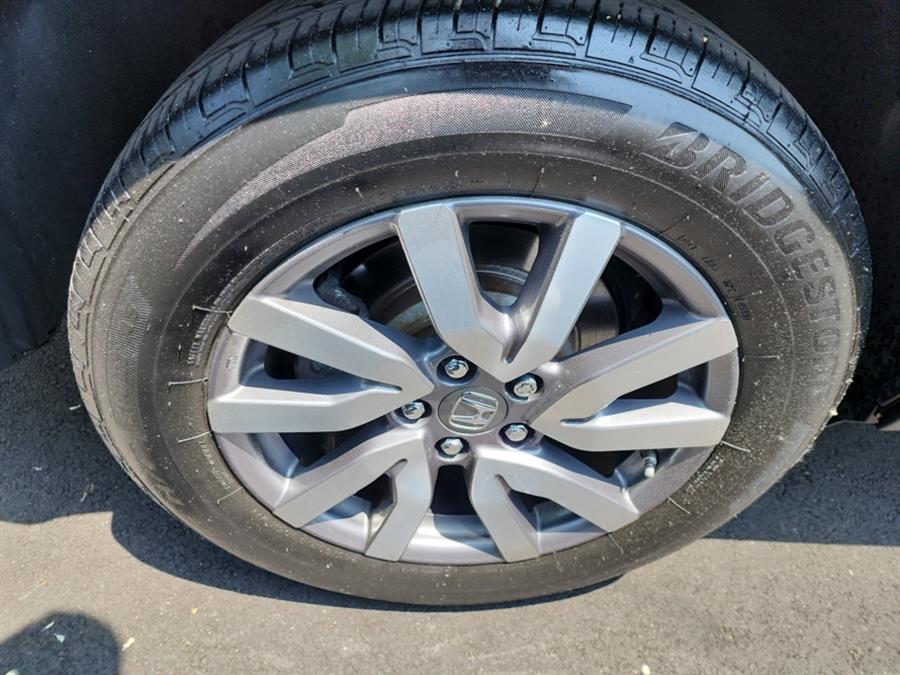 2020 Honda Pilot EX-L AWD, available for sale in Islip, New York | L.I. Auto Gallery. Islip, New York 2020 Honda Pilot EX-L AWD, available for sale in Islip, New York | L.I. Auto Gallery. Islip, New York