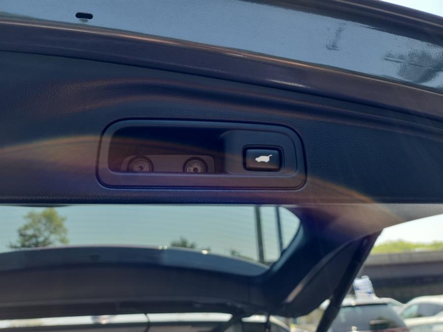 2020 Honda Pilot EX-L AWD, available for sale in Islip, New York | L.I. Auto Gallery. Islip, New York 2020 Honda Pilot EX-L AWD, available for sale in Islip, New York | L.I. Auto Gallery. Islip, New York