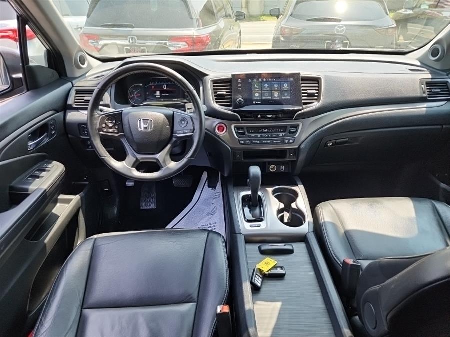 2020 Honda Pilot EX-L AWD, available for sale in Islip, New York | L.I. Auto Gallery. Islip, New York 2020 Honda Pilot EX-L AWD, available for sale in Islip, New York | L.I. Auto Gallery. Islip, New York