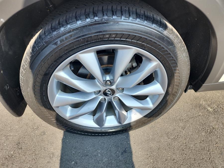 2019 INFINITI QX50 ESSENTIAL AWD, available for sale in Islip, New York | L.I. Auto Gallery. Islip, New York 2019 INFINITI QX50 ESSENTIAL AWD, available for sale in Islip, New York | L.I. Auto Gallery. Islip, New York