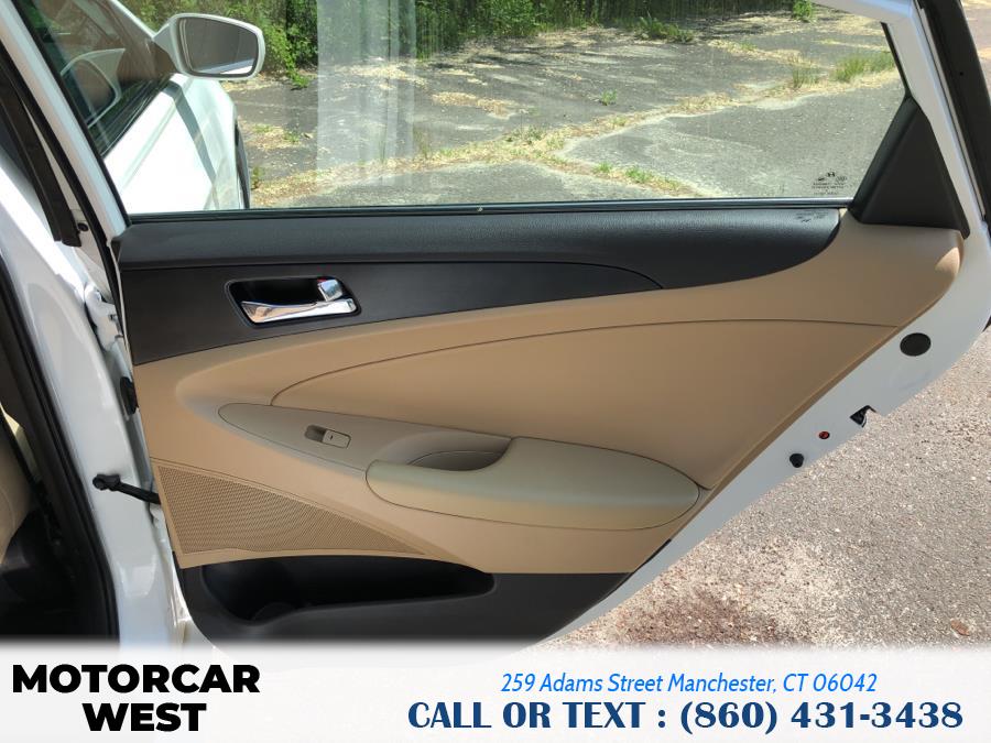 2013 Hyundai Sonata 4dr Sdn 2.4L Auto GLS PZEV, available for sale in Manchester, Connecticut | Motorcar West. Manchester, Connecticut 2013 Hyundai Sonata 4dr Sdn 2.4L Auto GLS PZEV, available for sale in Manchester, Connecticut | Motorcar West. Manchester, Connecticut