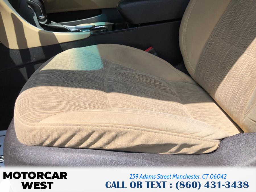 2013 Hyundai Sonata 4dr Sdn 2.4L Auto GLS PZEV, available for sale in Manchester, Connecticut | Motorcar West. Manchester, Connecticut 2013 Hyundai Sonata 4dr Sdn 2.4L Auto GLS PZEV, available for sale in Manchester, Connecticut | Motorcar West. Manchester, Connecticut