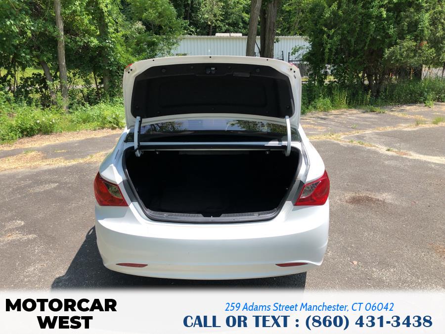 2013 Hyundai Sonata 4dr Sdn 2.4L Auto GLS PZEV, available for sale in Manchester, Connecticut | Motorcar West. Manchester, Connecticut 2013 Hyundai Sonata 4dr Sdn 2.4L Auto GLS PZEV, available for sale in Manchester, Connecticut | Motorcar West. Manchester, Connecticut