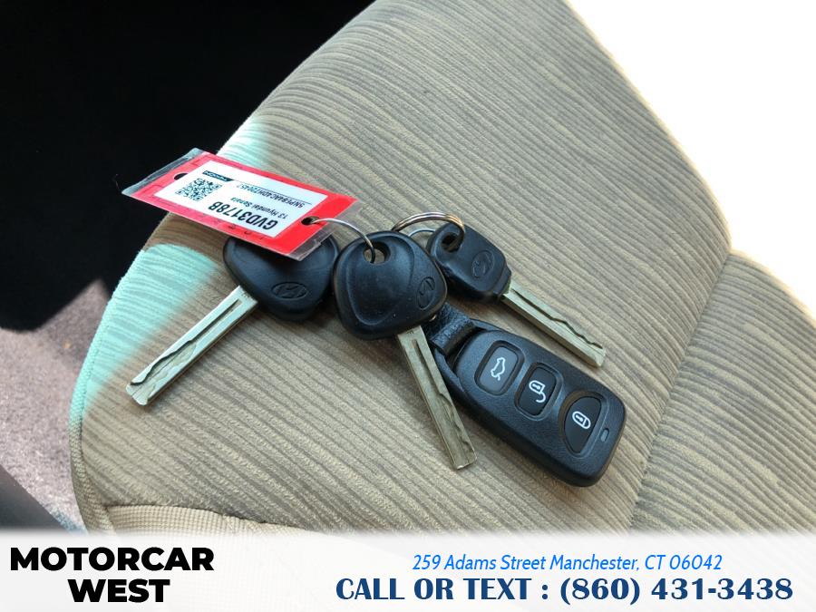 2013 Hyundai Sonata 4dr Sdn 2.4L Auto GLS PZEV, available for sale in Manchester, Connecticut | Motorcar West. Manchester, Connecticut 2013 Hyundai Sonata 4dr Sdn 2.4L Auto GLS PZEV, available for sale in Manchester, Connecticut | Motorcar West. Manchester, Connecticut