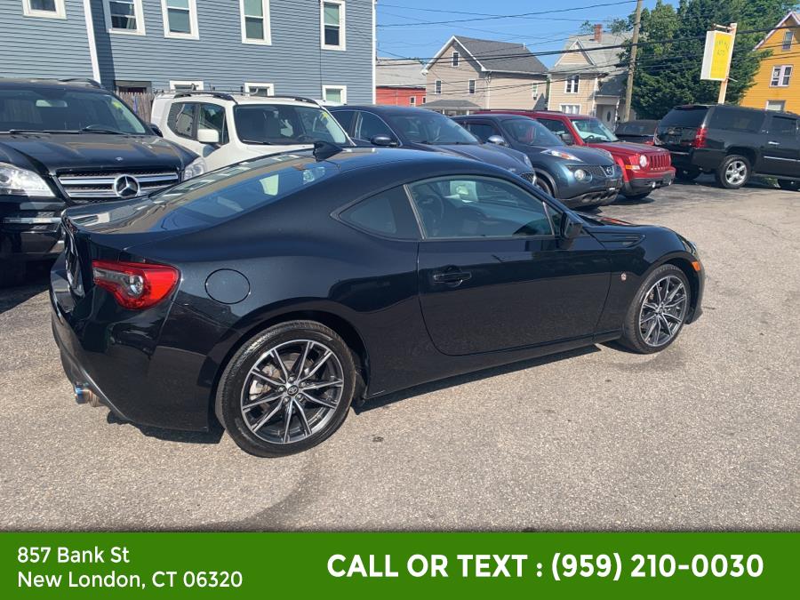 2017 Toyota 86 Auto (Natl), available for sale in New London, Connecticut | McAvoy Inc dba Town Hill Auto. New London, Connecticut 2017 Toyota 86 Auto (Natl), available for sale in New London, Connecticut | McAvoy Inc dba Town Hill Auto. New London, Connecticut