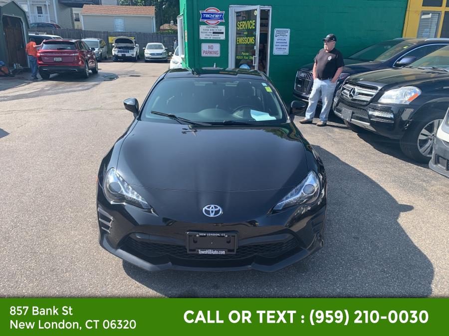 2017 Toyota 86 Auto (Natl), available for sale in New London, Connecticut | McAvoy Inc dba Town Hill Auto. New London, Connecticut 2017 Toyota 86 Auto (Natl), available for sale in New London, Connecticut | McAvoy Inc dba Town Hill Auto. New London, Connecticut