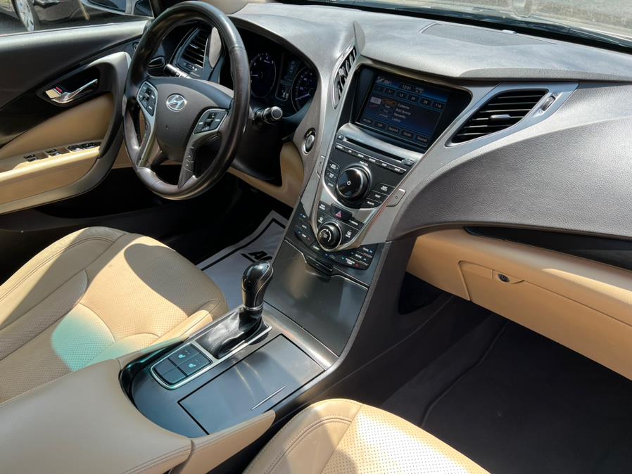 2013 Hyundai Azera 4dr Sdn, available for sale in Berlin, Connecticut | Main Auto of Berlin. Berlin, Connecticut 2013 Hyundai Azera 4dr Sdn, available for sale in Berlin, Connecticut | Main Auto of Berlin. Berlin, Connecticut