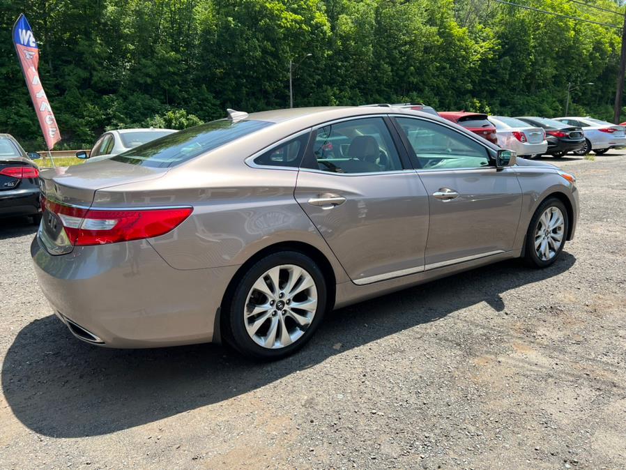 2013 Hyundai Azera 4dr Sdn, available for sale in Berlin, Connecticut | Main Auto of Berlin. Berlin, Connecticut 2013 Hyundai Azera 4dr Sdn, available for sale in Berlin, Connecticut | Main Auto of Berlin. Berlin, Connecticut