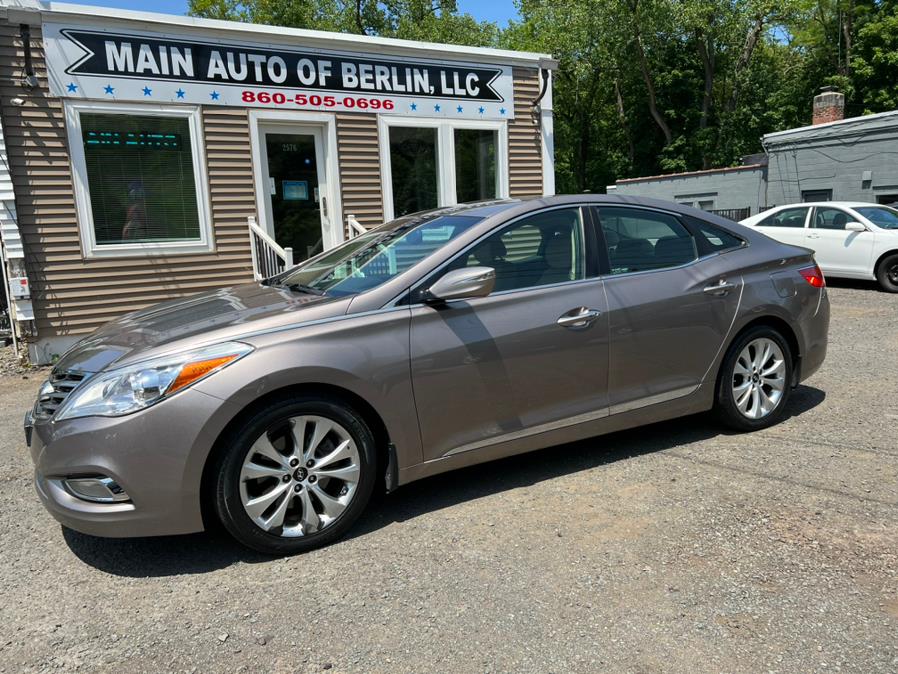 2013 Hyundai Azera 4dr Sdn, available for sale in Berlin, Connecticut | Main Auto of Berlin. Berlin, Connecticut 2013 Hyundai Azera 4dr Sdn, available for sale in Berlin, Connecticut | Main Auto of Berlin. Berlin, Connecticut