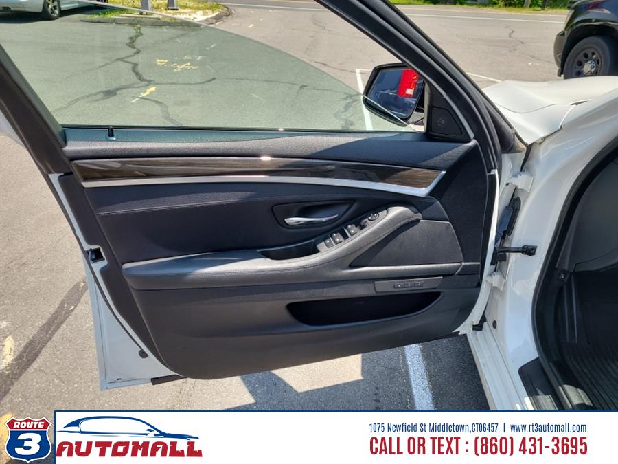 2012 BMW 5 Series 4dr Sdn 550i xDrive AWD, available for sale in Middletown, Connecticut | RT 3 AUTO MALL LLC. Middletown, Connecticut 2012 BMW 5 Series 4dr Sdn 550i xDrive AWD, available for sale in Middletown, Connecticut | RT 3 AUTO MALL LLC. Middletown, Connecticut