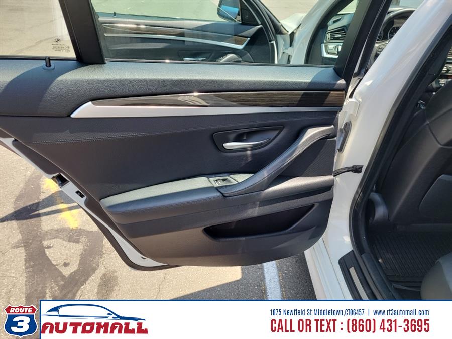 2012 BMW 5 Series 4dr Sdn 550i xDrive AWD, available for sale in Middletown, Connecticut | RT 3 AUTO MALL LLC. Middletown, Connecticut 2012 BMW 5 Series 4dr Sdn 550i xDrive AWD, available for sale in Middletown, Connecticut | RT 3 AUTO MALL LLC. Middletown, Connecticut