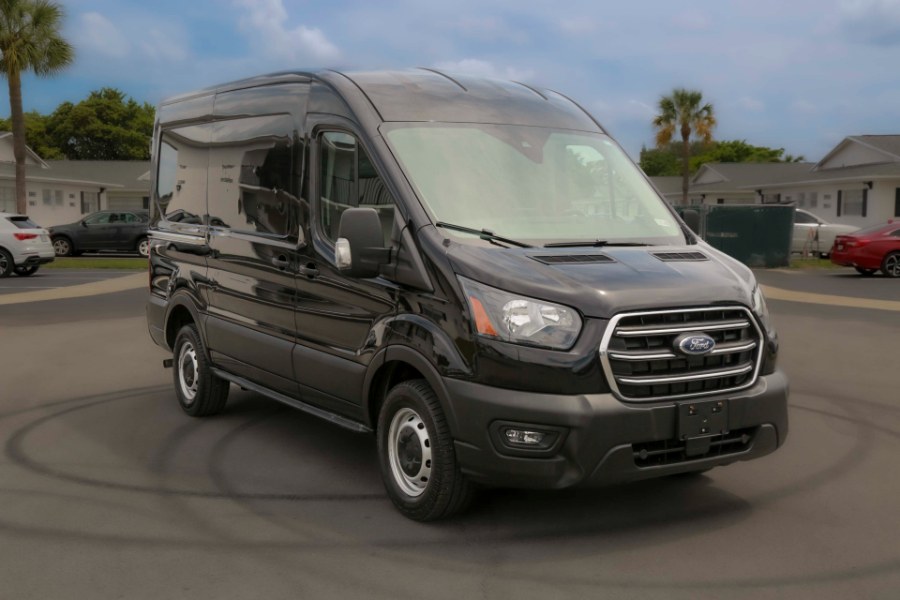 2020 Ford Transit Cargo Van T-250 130" Med Rf 9070 GVWR RWD, available for sale in Miami, Florida | 26 Motors Miami. Miami, Florida