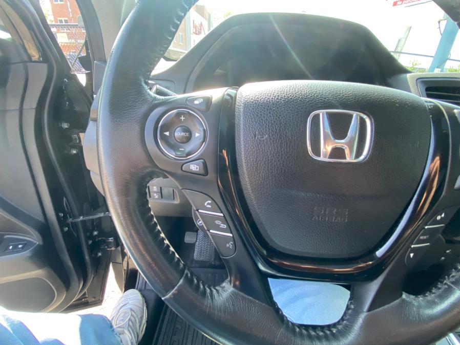 2016 Honda Pilot AWD 4dr Elite w/RES & Navi, available for sale in Hartford, Connecticut | VEB Auto Sales. Hartford, Connecticut 2016 Honda Pilot AWD 4dr Elite w/RES & Navi, available for sale in Hartford, Connecticut | VEB Auto Sales. Hartford, Connecticut