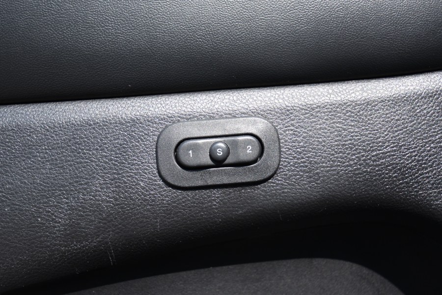 2015 Jeep Grand Cherokee 4WD 4dr Limited, available for sale in Waterbury, Connecticut | Highline Car Connection. Waterbury, Connecticut 2015 Jeep Grand Cherokee 4WD 4dr Limited, available for sale in Waterbury, Connecticut | Highline Car Connection. Waterbury, Connecticut