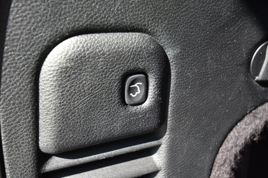 2015 Jeep Grand Cherokee 4WD 4dr Limited, available for sale in Waterbury, Connecticut | Highline Car Connection. Waterbury, Connecticut 2015 Jeep Grand Cherokee 4WD 4dr Limited, available for sale in Waterbury, Connecticut | Highline Car Connection. Waterbury, Connecticut