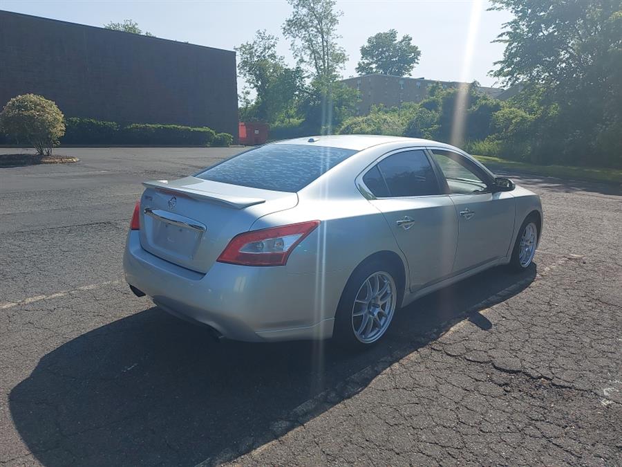 2010 Nissan Maxima 4dr Sdn V6 CVT 3.5 SV w/Sport Pkg, available for sale in West Hartford, Connecticut | Chadrad Motors llc. West Hartford, Connecticut 2010 Nissan Maxima 4dr Sdn V6 CVT 3.5 SV w/Sport Pkg, available for sale in West Hartford, Connecticut | Chadrad Motors llc. West Hartford, Connecticut