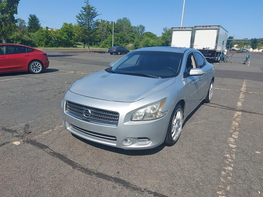 2010 Nissan Maxima 4dr Sdn V6 CVT 3.5 SV w/Sport Pkg, available for sale in West Hartford, Connecticut | Chadrad Motors llc. West Hartford, Connecticut 2010 Nissan Maxima 4dr Sdn V6 CVT 3.5 SV w/Sport Pkg, available for sale in West Hartford, Connecticut | Chadrad Motors llc. West Hartford, Connecticut