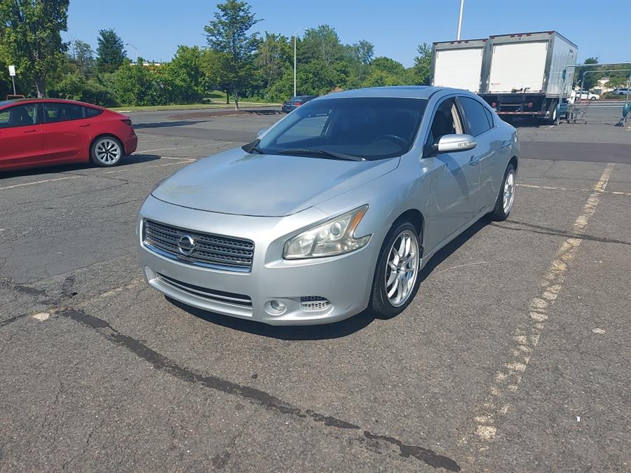 Used Nissan Maxima 4dr Sdn V6 CVT 3.5 SV w/Sport Pkg 2010 | Chadrad Motors llc. West Hartford, Connecticut