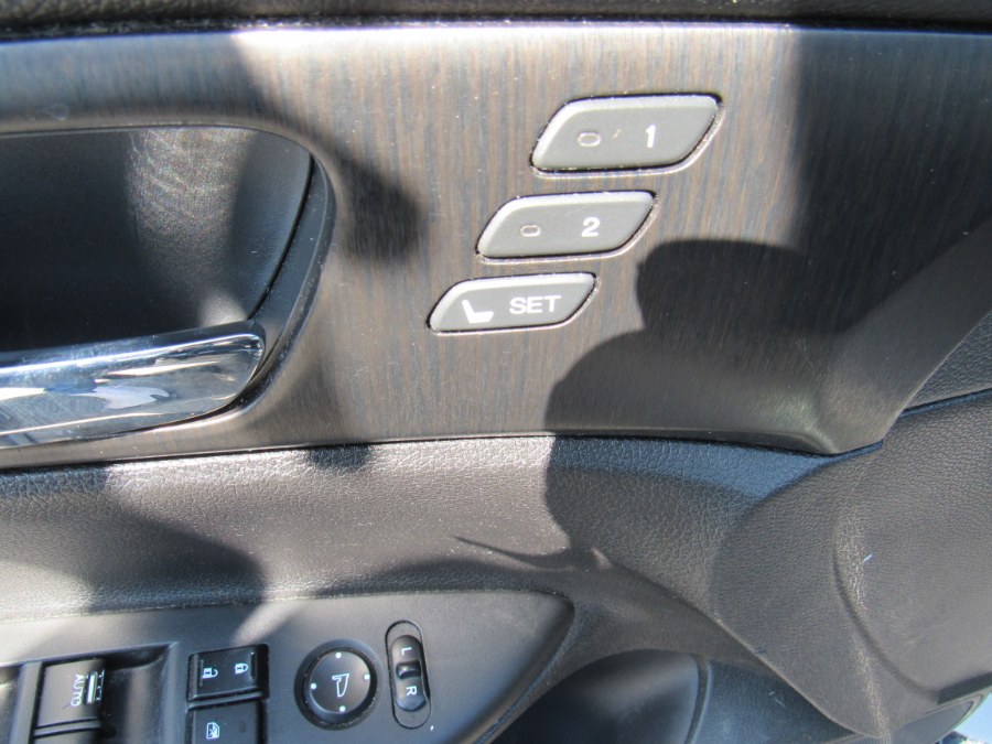 2013 Honda Accord EX-L, available for sale in Worcester, Massachusetts | Hilario's Auto Sales Inc.. Worcester, Massachusetts 2013 Honda Accord EX-L, available for sale in Worcester, Massachusetts | Hilario's Auto Sales Inc.. Worcester, Massachusetts