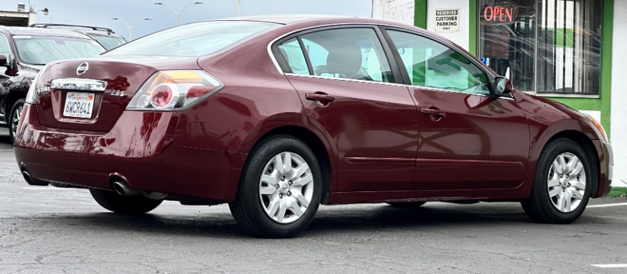 2011 Nissan Altima 4dr Sdn I4 CVT 2.5 S, available for sale in Corona, California | Green Light Auto. Corona, California 2011 Nissan Altima 4dr Sdn I4 CVT 2.5 S, available for sale in Corona, California | Green Light Auto. Corona, California
