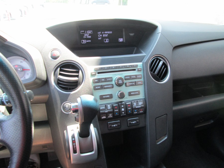 2011 Honda Pilot 4WD 4dr EX-L, available for sale in Levittown, Pennsylvania | Levittown Auto. Levittown, Pennsylvania 2011 Honda Pilot 4WD 4dr EX-L, available for sale in Levittown, Pennsylvania | Levittown Auto. Levittown, Pennsylvania