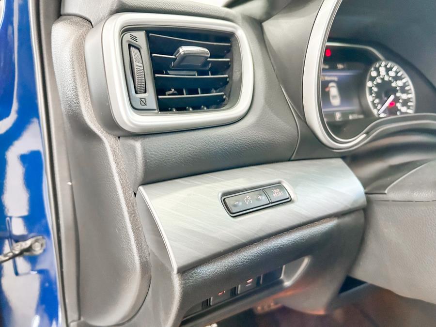 2017 Nissan Maxima SL 3.5L, available for sale in Franklin Square, New York | Luxury Motor Club. Franklin Square, New York 2017 Nissan Maxima SL 3.5L, available for sale in Franklin Square, New York | Luxury Motor Club. Franklin Square, New York