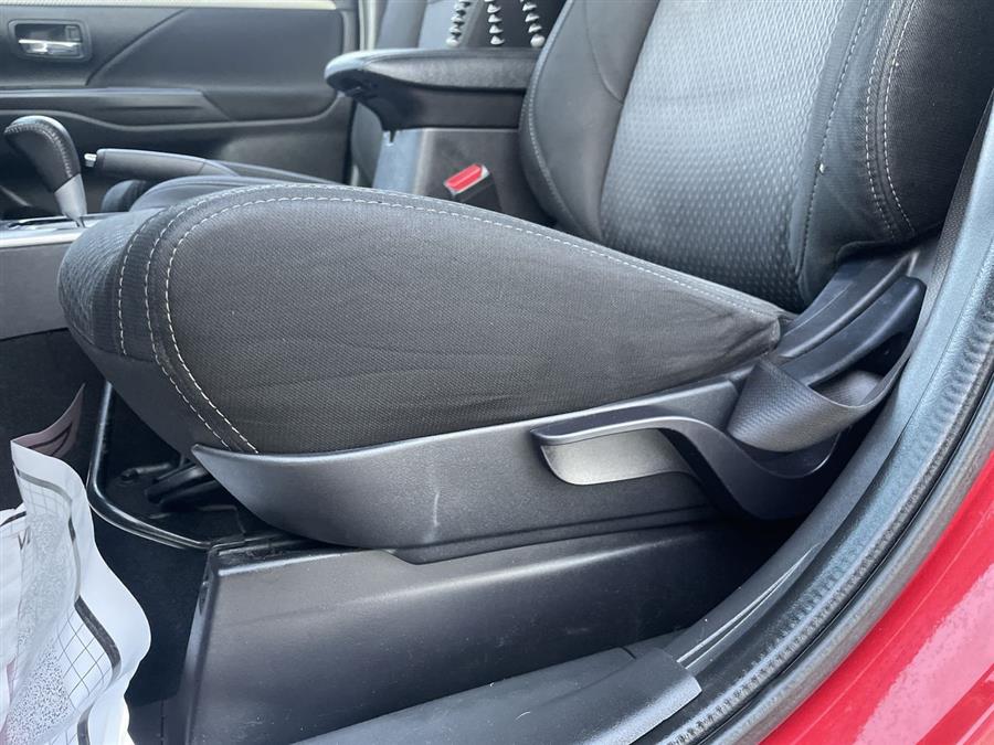 2018 Mitsubishi Outlander SE, available for sale in Elida, Ohio | Josh's All Under Ten LLC. Elida, Ohio 2018 Mitsubishi Outlander SE, available for sale in Elida, Ohio | Josh's All Under Ten LLC. Elida, Ohio