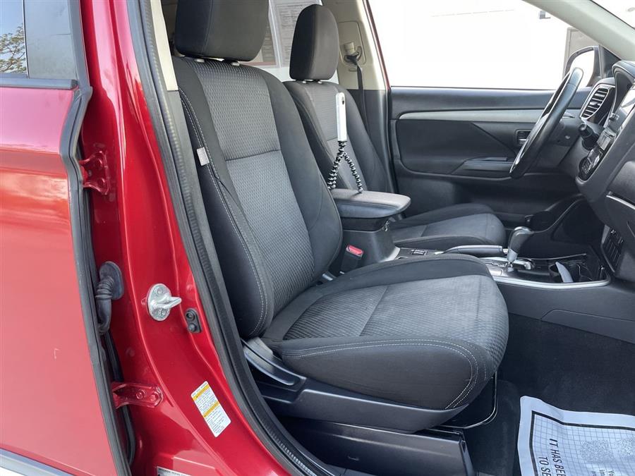 2018 Mitsubishi Outlander SE, available for sale in Elida, Ohio | Josh's All Under Ten LLC. Elida, Ohio 2018 Mitsubishi Outlander SE, available for sale in Elida, Ohio | Josh's All Under Ten LLC. Elida, Ohio