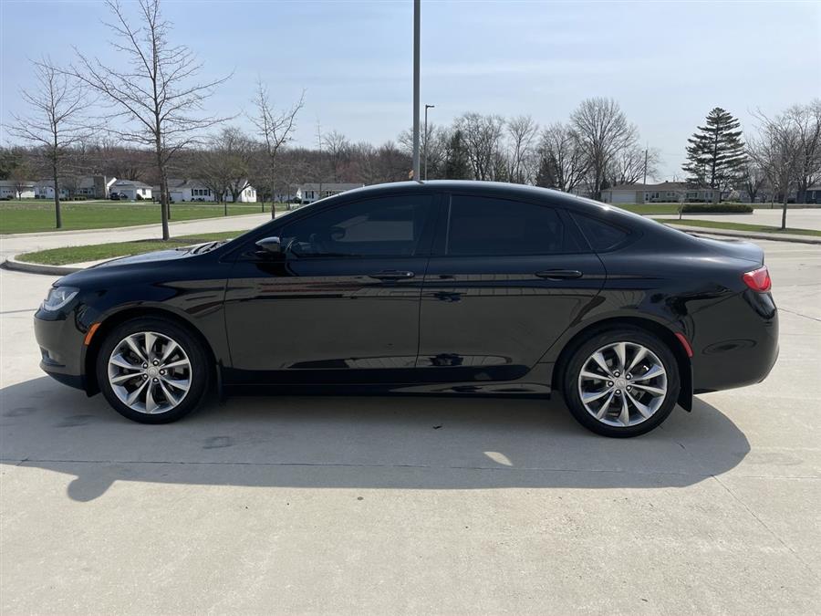 2015 Chrysler 200 S, available for sale in Elida, Ohio | Josh's All Under Ten LLC. Elida, Ohio 2015 Chrysler 200 S, available for sale in Elida, Ohio | Josh's All Under Ten LLC. Elida, Ohio