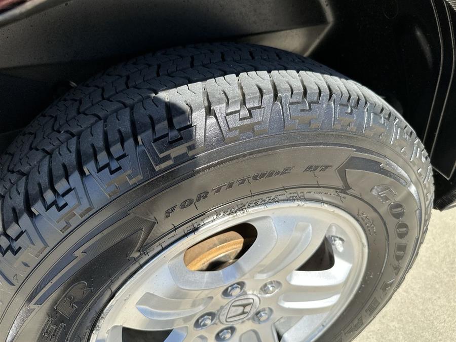2008 Honda Pilot VP, available for sale in Elida, Ohio | Josh's All Under Ten LLC. Elida, Ohio 2008 Honda Pilot VP, available for sale in Elida, Ohio | Josh's All Under Ten LLC. Elida, Ohio